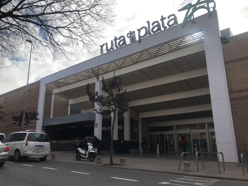 locales-centro-comercial-alquiler-caceres-centro-comercial-ruta-de-la-plata 0