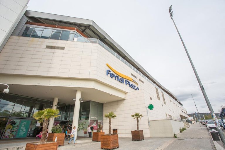 Locales en alquiler en el Centro Comercial de Guadalajara | Ferial Plaza