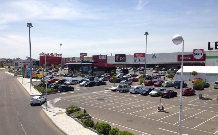 Locales en alquiler en Parque Comercial Capuchinos