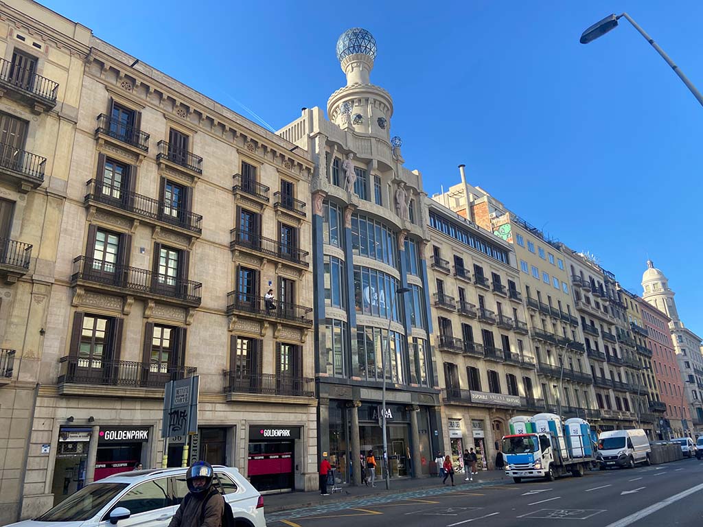 local-alquiler-barcelona-pelai (8)