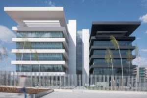 oficinas amplias therus helios