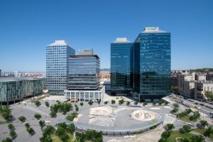 oficinas amplias torre llevant