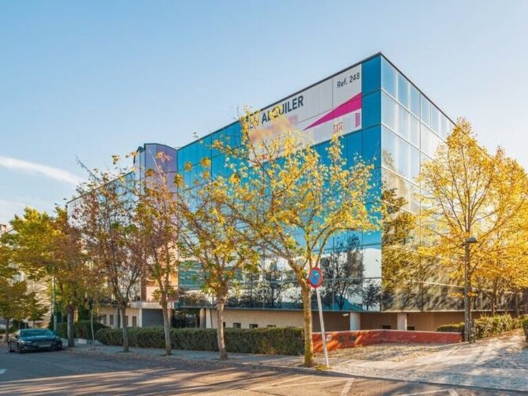 Alquiler de oficinas en Edificio SIGLO XXI | Calle de la Isla del Hierro 5