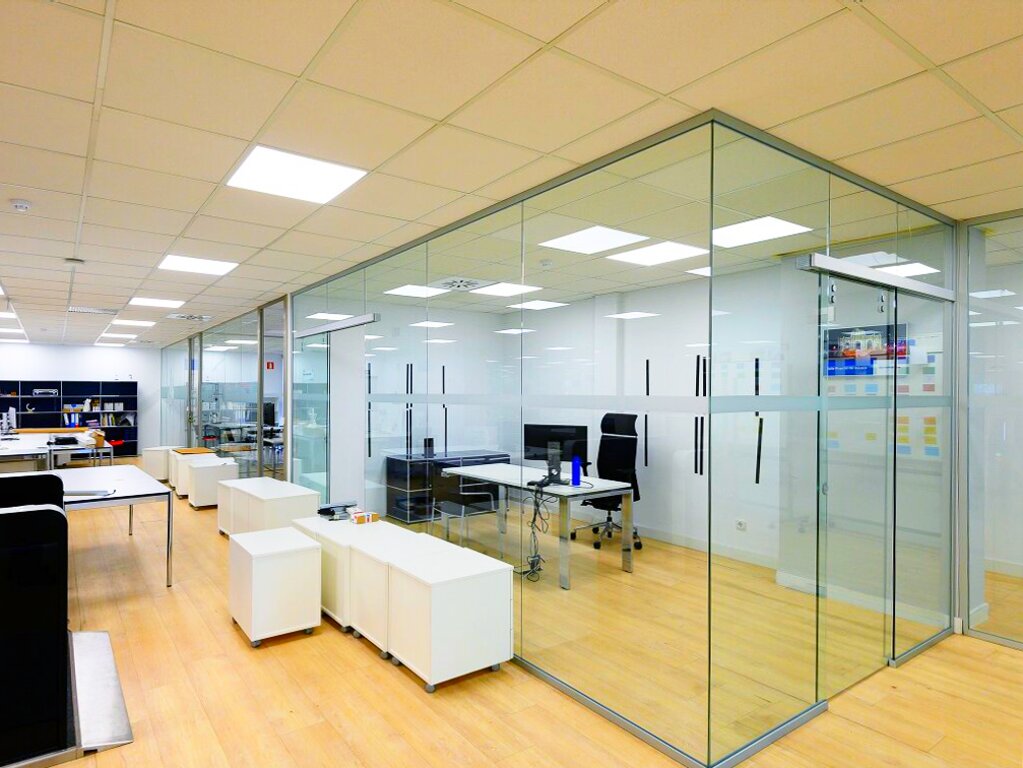 ALQUILER-OFICINAS-MADRID-EDIFICIO-AUGE-3-CALLE-DE-MAR?A-TUBAU-4-28050-MADRID- (1).jpg
