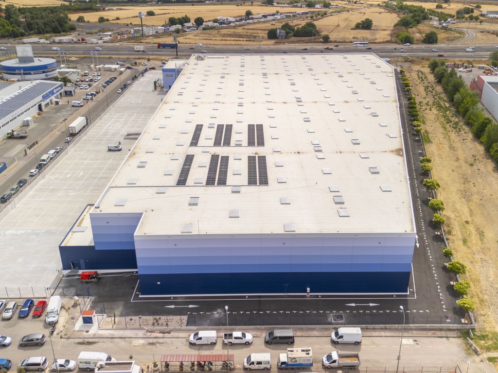 Nave-industrial-logistico-alquiler-madrid-getafe-exterior-5.jpg