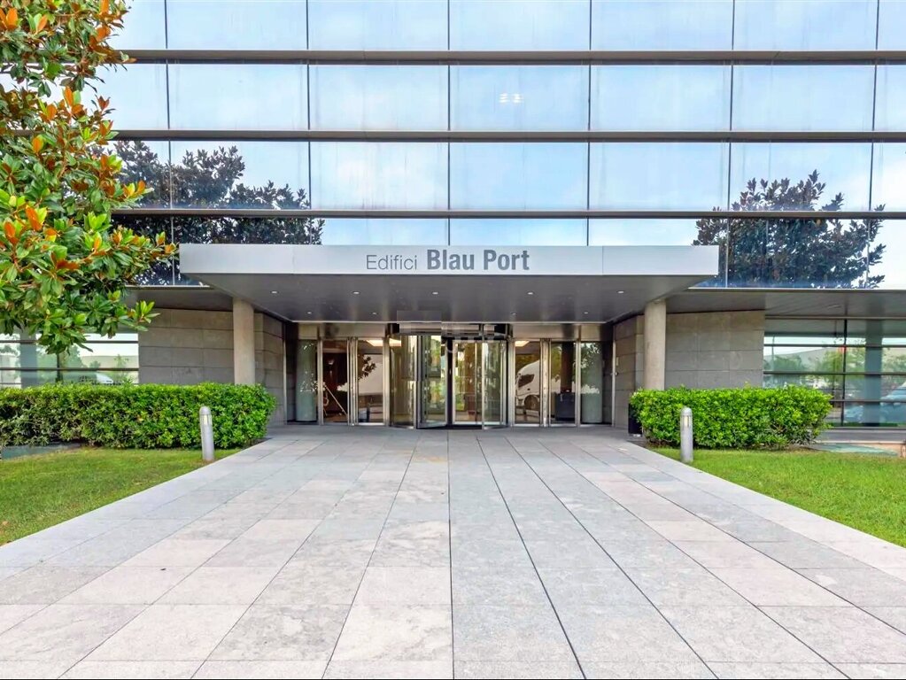 ALQUILER-OFICINAS-BARCELONA-BLAU-PORT-AVINGUDA-LES-GARRIGUES-38-08820-EL-PRAT-DE-LLOBREGAT-ENTRADA.jpg