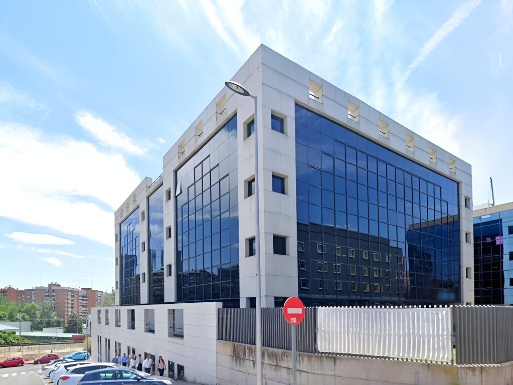 ALQUILER-OFICINAS-MADRID-CALLE-DE-MANUEL-TOVAR-43-28034-MADRID-EDIFICIO (1).jpg