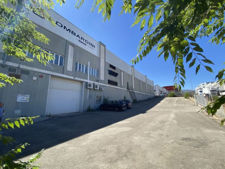 Nave en venta en Rubí | Barcelona