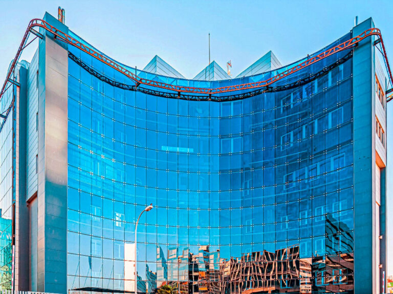 Alquiler de oficinas en Edificio ELIPSE | Avenida de Manoteras 18