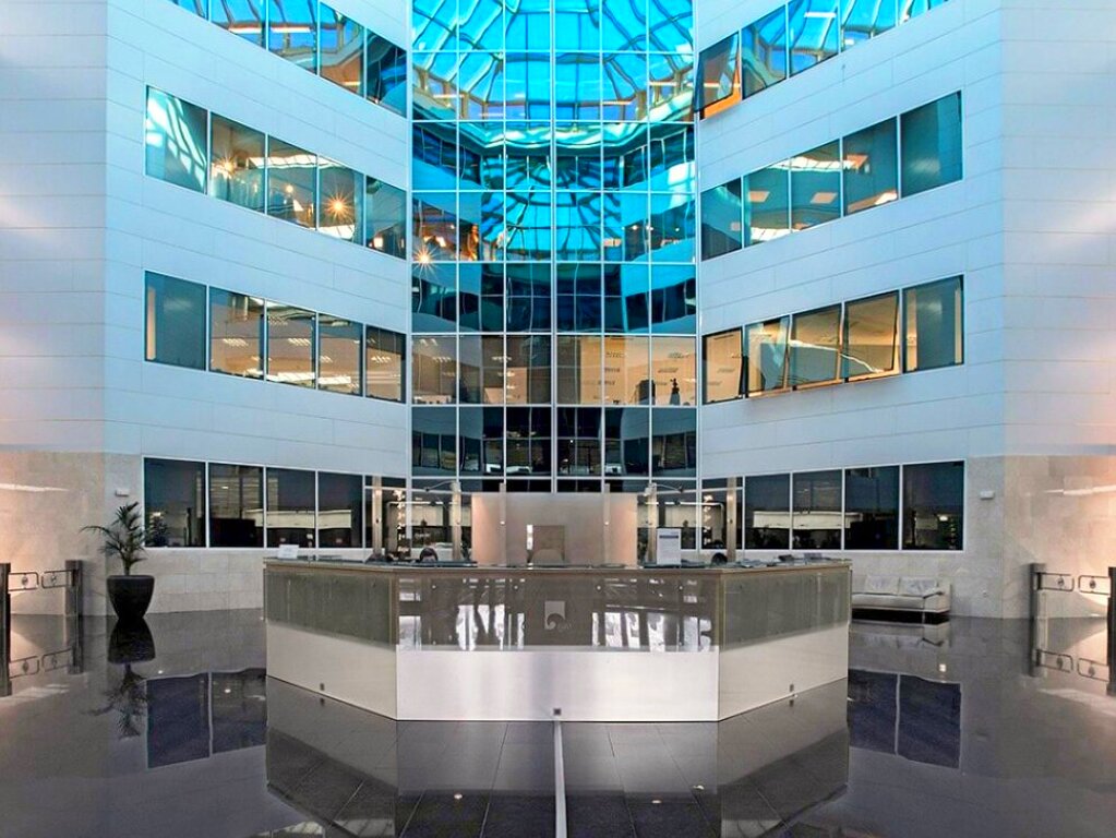 ALQUILER-OFICINAS-MADRID-EDIFICIO-EGEO-4-AVENIDA-DEL-PARTEN?N-4-6-28042-MADRID-HALL.jpg