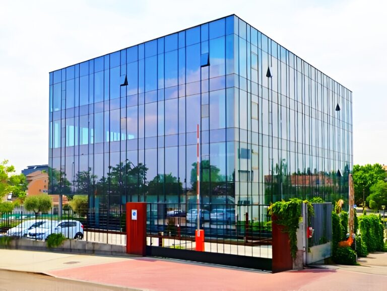 Alquiler de Oficinas en Edificio Riazor | Caller de la Playa de Riazor, 12 | Barajas, Madrid