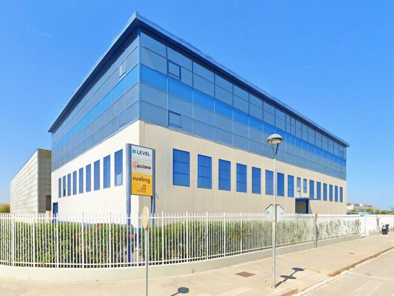 Alquiler de Oficinas en Edificio Mas Blau | Avinguda Les Garrigues, 22 | Barcelona