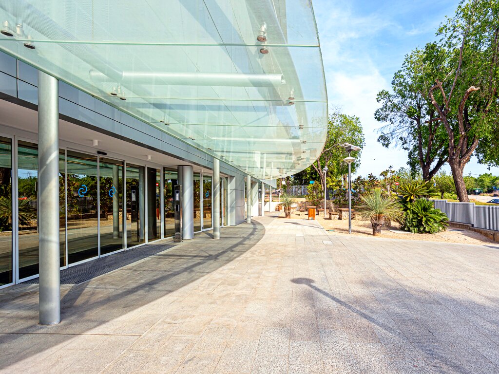alquiler-oficinas-sant-cugat.del-valles-EDIFICIO-GAIA-CARRETERA-DE-RUB?-102-08174-SANT-CUGAT-DEL-VALL?S-acceso.jpg