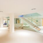 alquiler-oficinas-sant-cugat.del-valles-EDIFICIO-GAIA-CARRETERA-DE-RUB?-102-08174-SANT-CUGAT-DEL-VALL?S-oficina-escaleras.jpg