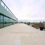 oficina-alquiler-barcelona-one-parc-central-marroc-33-terraza-01.jpg