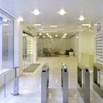 oficina-alquiler-madrid-castellana-7-acceso.jpg
