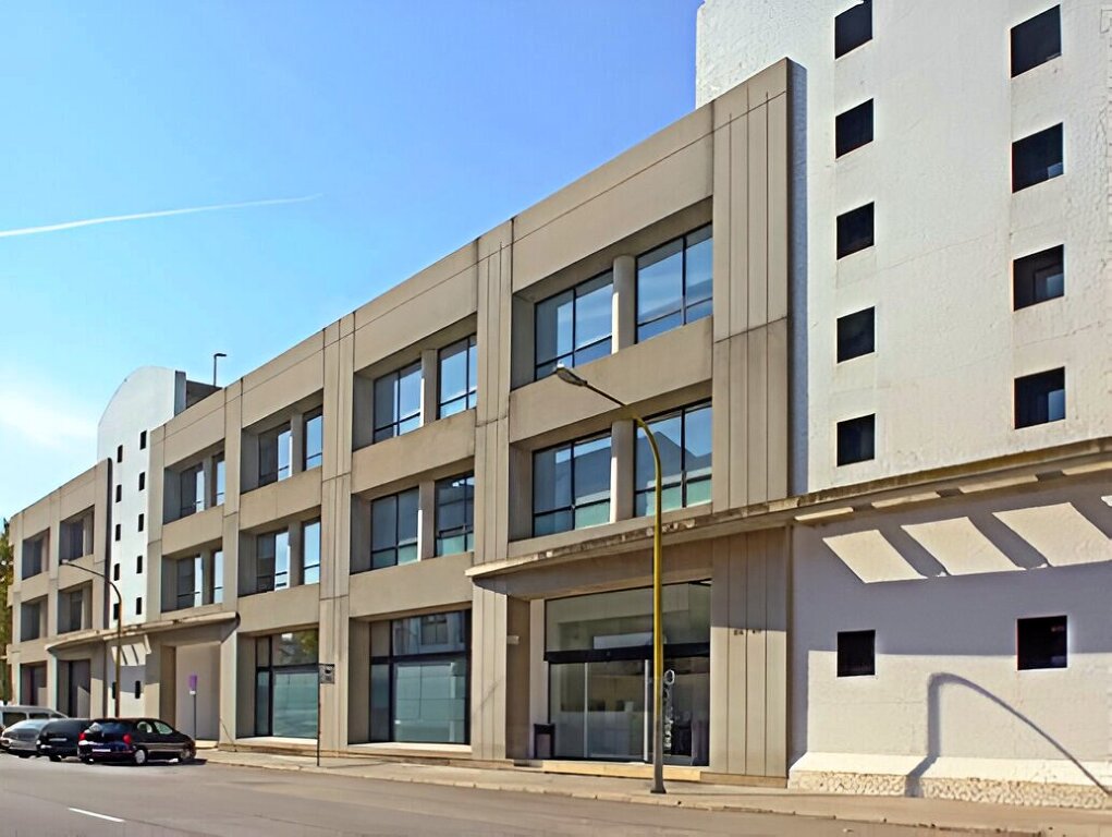 ALQUILER-OFICINAS-BARCELONA-MEDITERR?NIA-EMPRESARIAL-B-CARRER-D?VILA-27-33-08005-BARCELONA-EDIFICIO.jpg