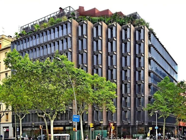 Alquiler de Oficinas en Edificio Monumento | Gran Vía de les Corts Catalanes, 764 | Eixample, Barcelona