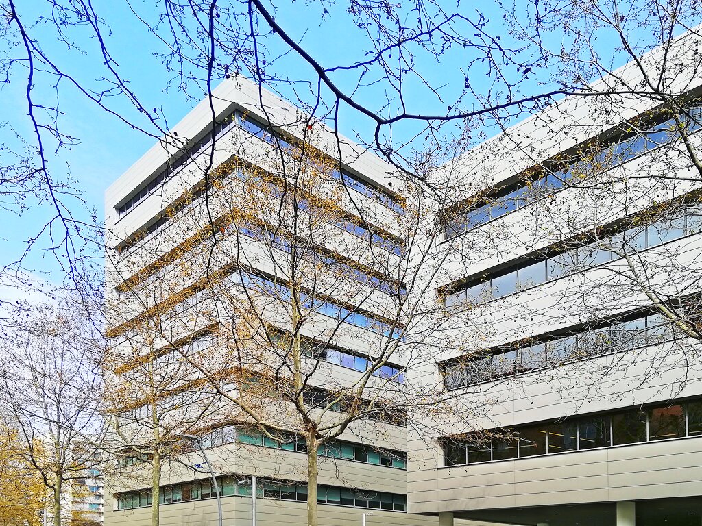 ALQUILER-OFICINAS-BARCELONA-PARQUE-EMPRESARIAL-22@-EDIFICIO-D-CARRER-DE-PUJADES-304-08019-BARCELONA-EXTERIOR.jpg
