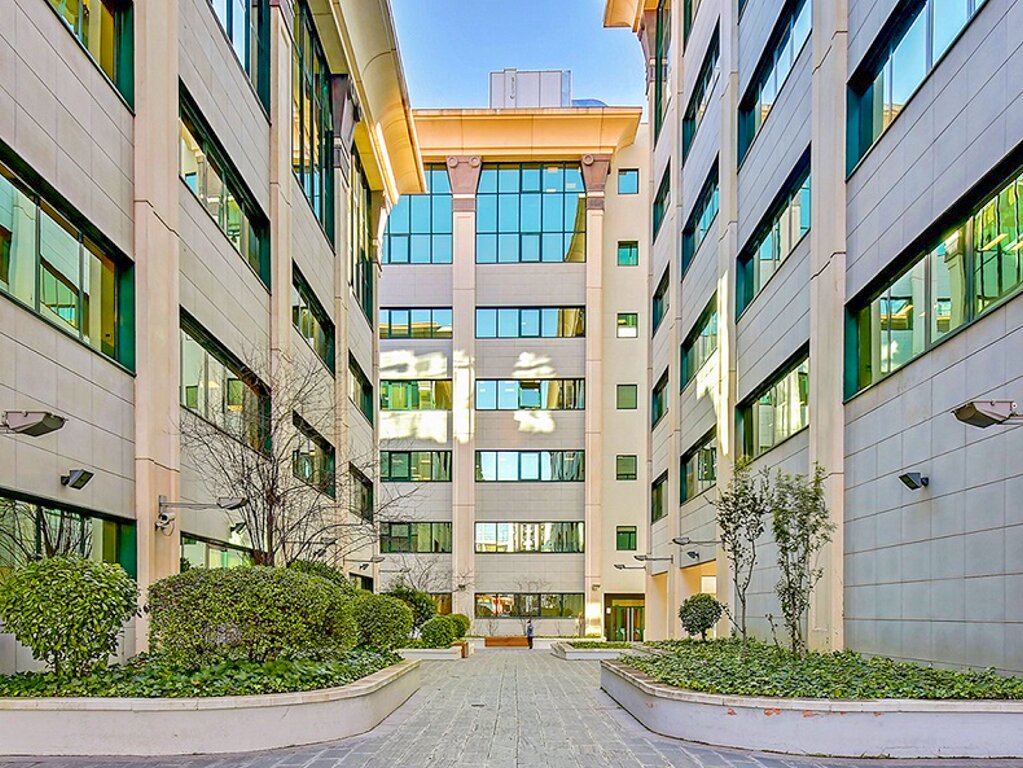 ALQUILER-OFICINAS-MADRID-AVENIDA-DE-MANOTERAS-44-28050-MADRID-EXTERIOR.jpg