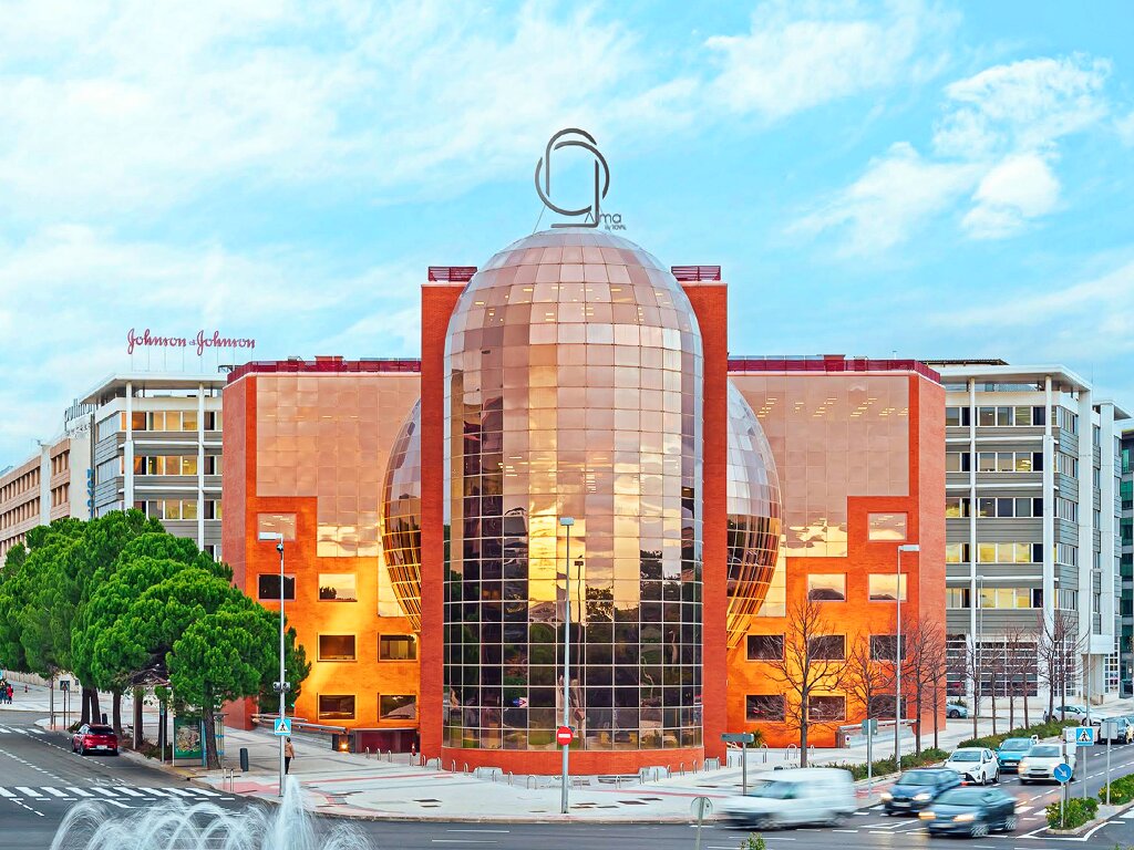 ALQUILER-OFICINAS-MADRID-EDIFICIO-ALMA-PASEO-DOCE-ESTRELLAS-4-28042-MADRID-FACHADA-2.jpg