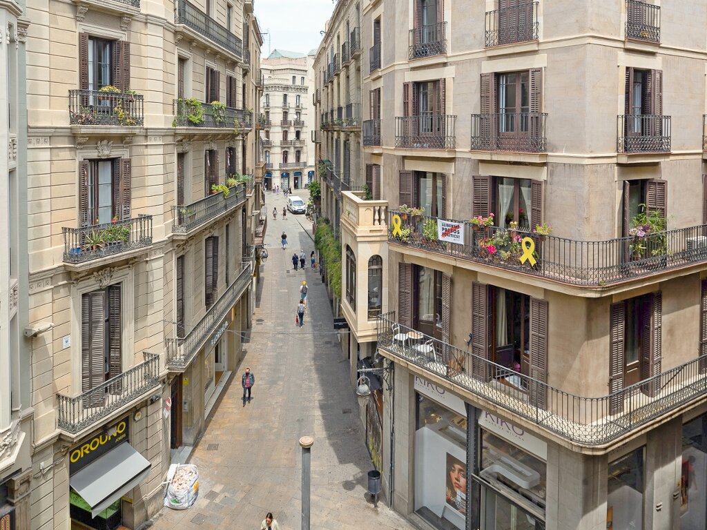 ALQUILER-OFICINASBARCELONA-CARRER-DELS-BOTERS-4-08002-BARCELONA-VISTAS.jpg