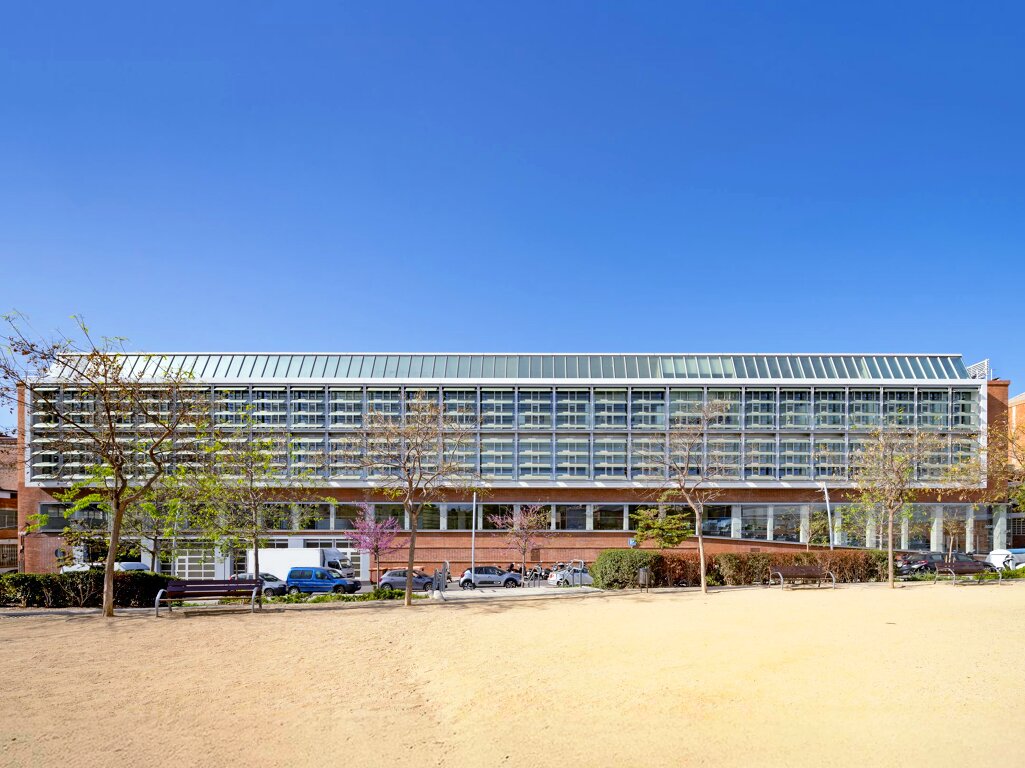 Alquiler-Oficinas-Barcelona-Il?lumina-fachada-5.jpg