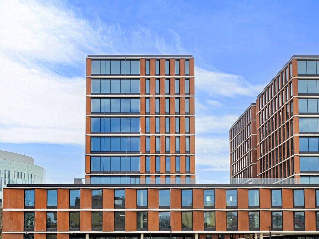 Alquiler-oficinas-barcelona-cristobal-de-moura-121-fachada.jpg