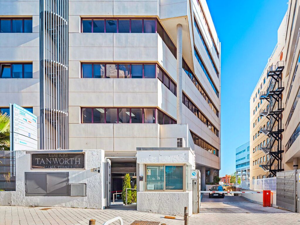 alquiler-oficinas-madrid-TANWORTH-1-CALLE-DE-MAR?A-TUBAU-3-28050-MADRID-fachada.jpg