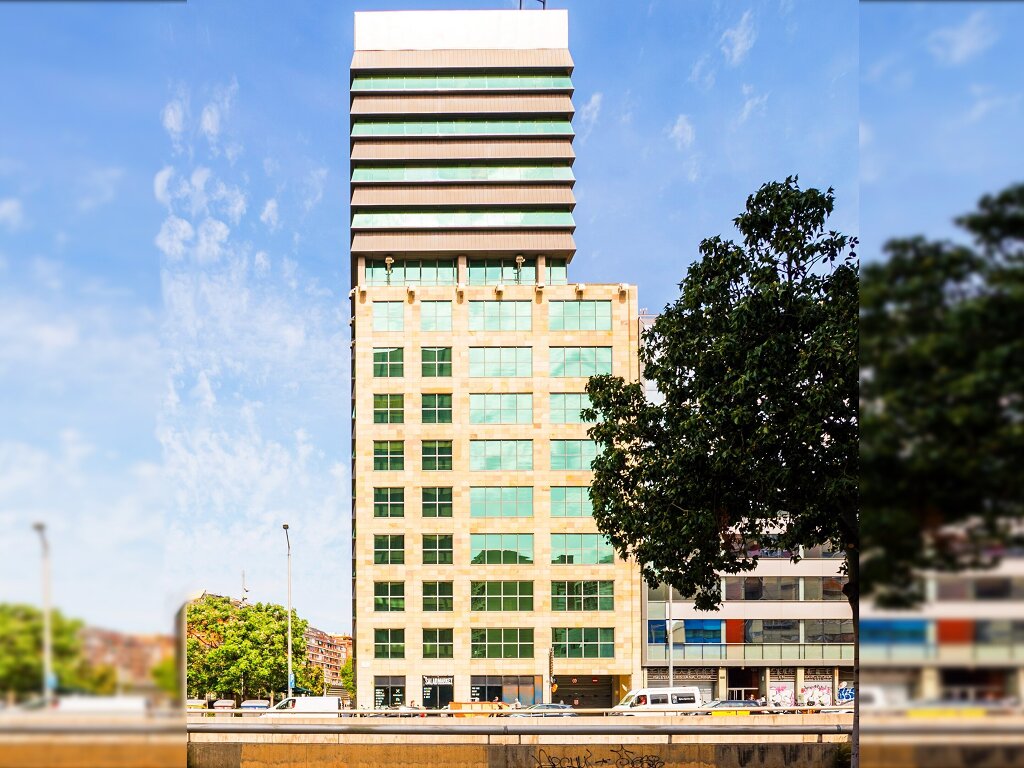 alquiler-oficinas-torre-cerd?-gran-v?a-corts-catalanes-129-edificio-.jpg