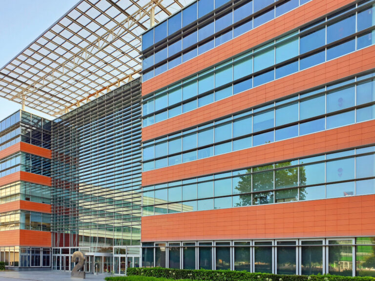 Alquiler de Oficinas en World Trade Center Almeda Park – Edificio 2 | Plaça de la Pau 1 | Cornellà de Llobregat, Barcelona