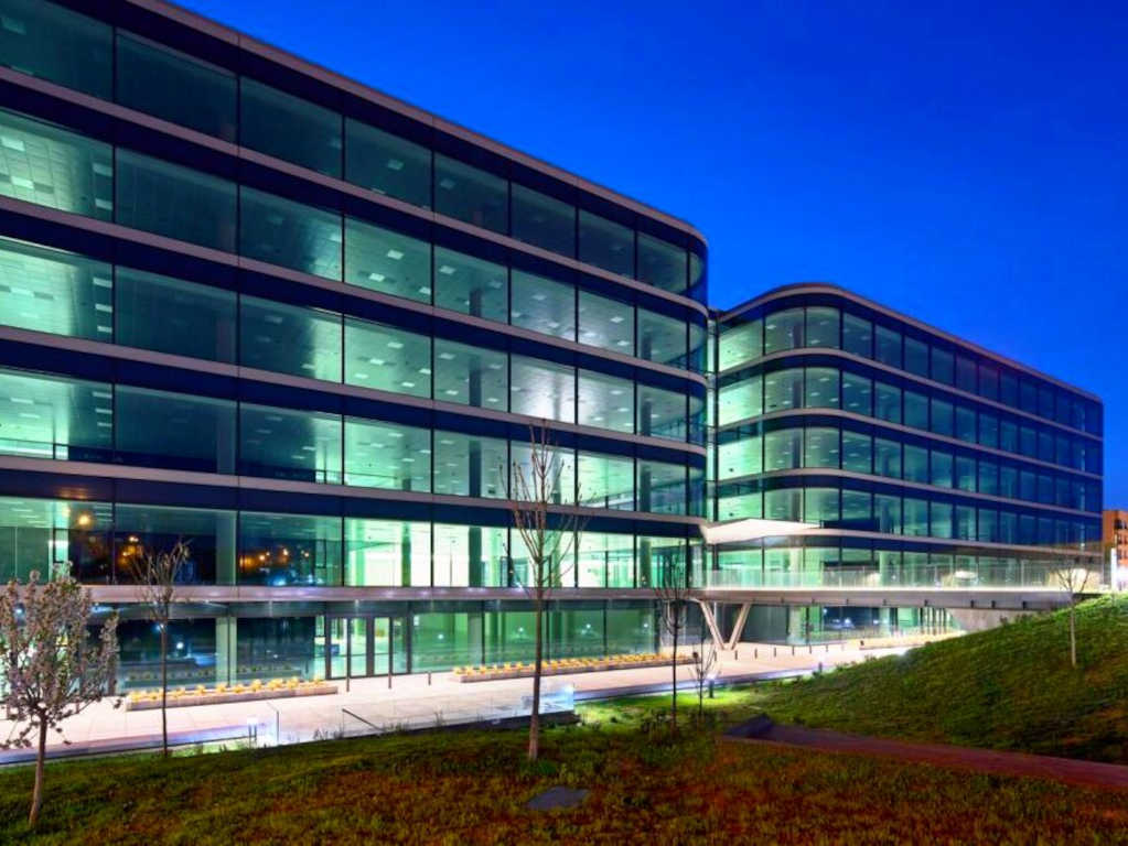 oficina-alquiler-madrid-A2-plaza-empresarial-edificio-1-nanclares-de-oca-5-proyecto-02.jpg