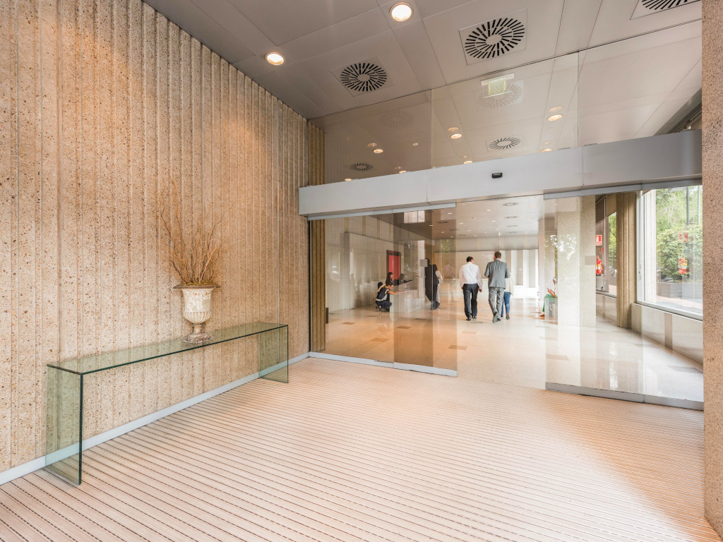 oficina-alquiler-madrid-cuzco-IV-castellana-141-implantada.jpg