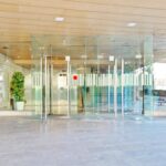 oficina-alquiler-madrid-edificio-A-albasanz-15-acceso.jpg