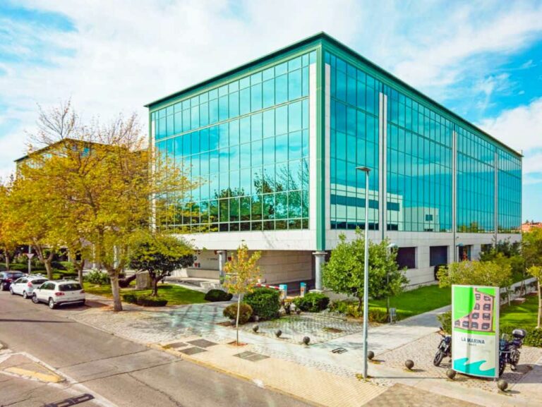 Alquiler de oficinas en Parque Empresarial La Marina | Edificio Ancora | Av. Isla Graciosa 1
