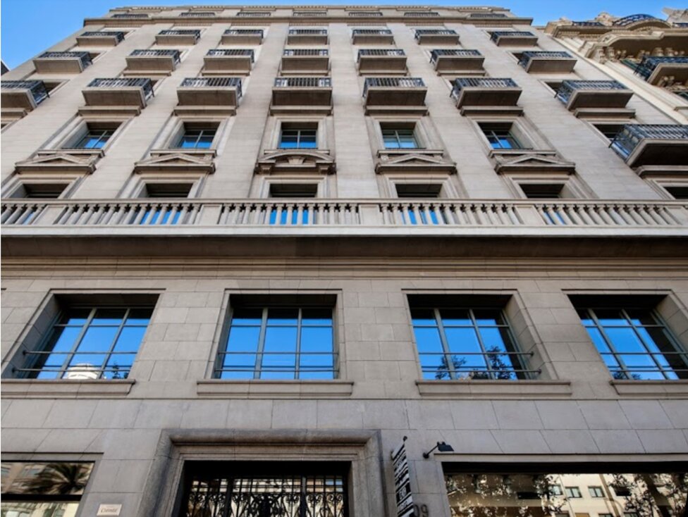 ALQUILER-OFICINAS-BARCELONA-AVINGUDA-DIAGONAL-409-08008-BARCELONA-FACHADA.jpg