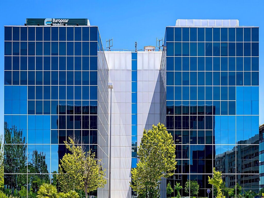ALQUILER-OFICINAS-MADRID-AVENIDA-DEL-PARTEN?N-16-18-28042-MADRID-FACHADA.jpg