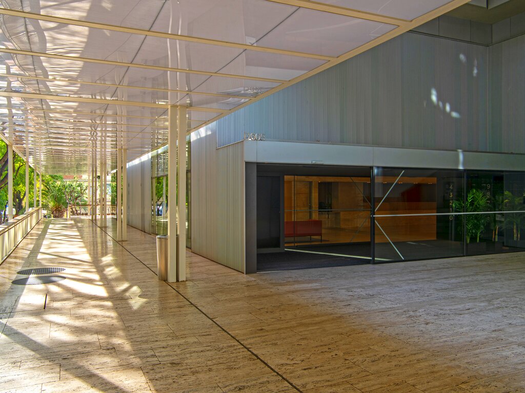 oficina-aquiler-barcelona-diagonal-605-acceso-2.jpg