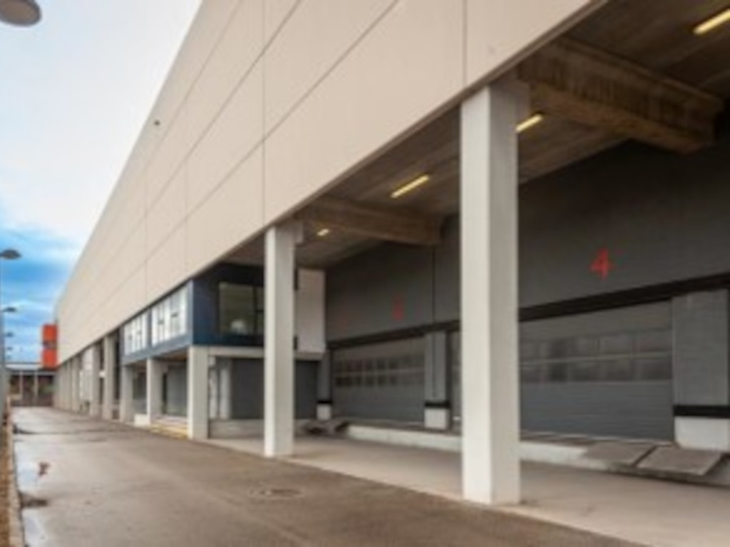 nave-industrial-logistico-alquiler-barcelona-zona franca-zona franca-2-proyecto-exterior-02.jpg